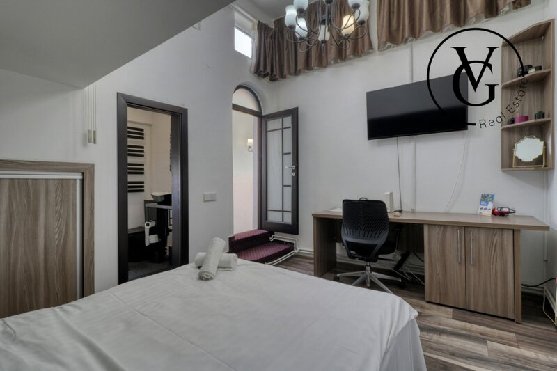 Calea Victoriei, garsoniera, terasa spatioasa.