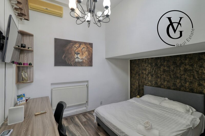 Calea Victoriei, garsoniera, terasa spatioasa.